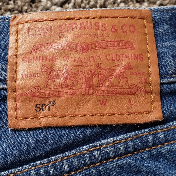 Levi's 501 Shorts high waist daisy Duke size 31 - Picture 5 of 9